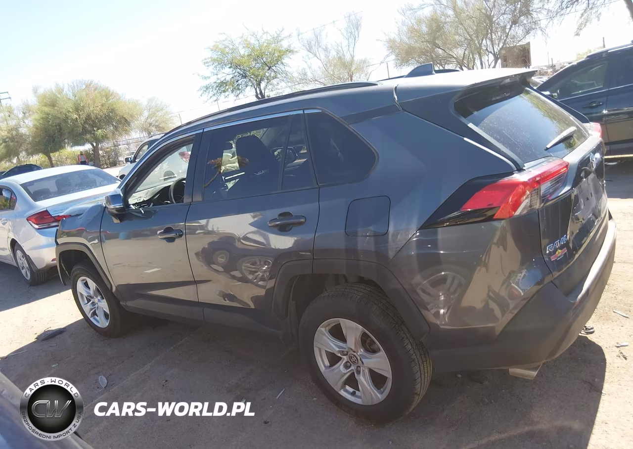 2021 Toyota Rav4 Xle VIN:2T3W1RFVXMW137785 - 14
