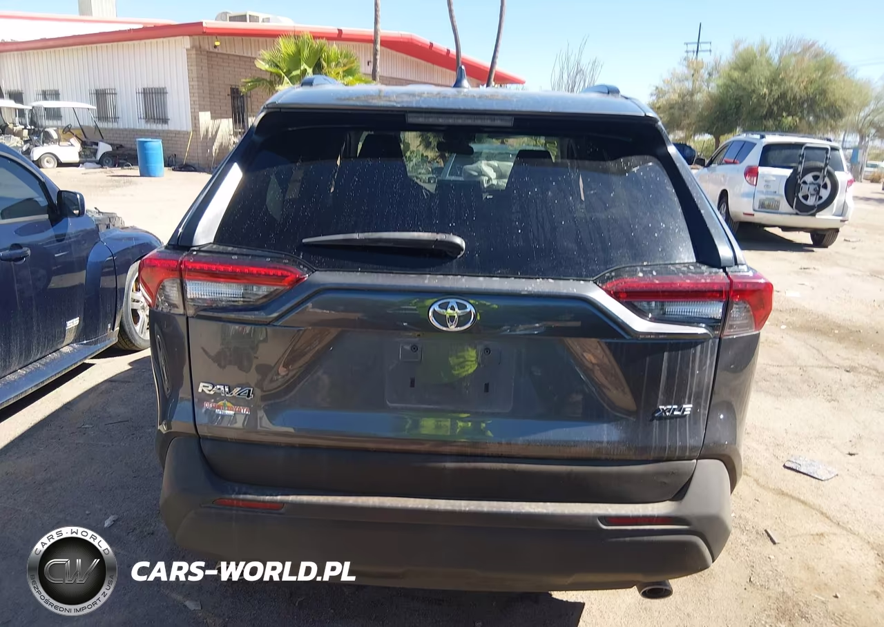 2021 Toyota Rav4 Xle VIN:2T3W1RFVXMW137785 - 16