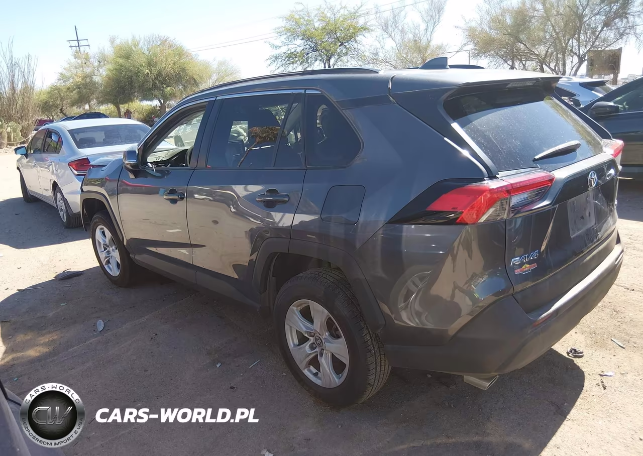 2021 Toyota Rav4 Xle VIN:2T3W1RFVXMW137785 - 3