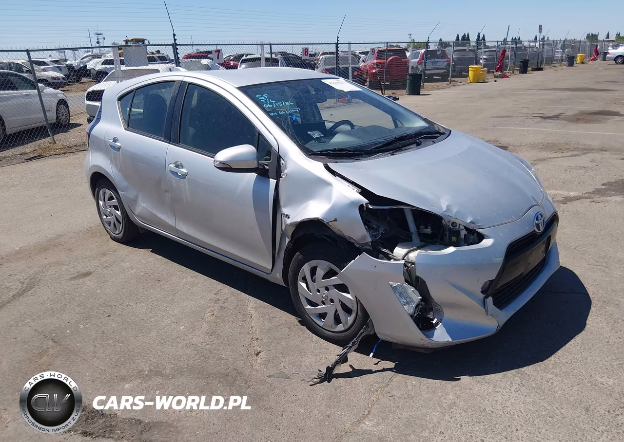 2015 Toyota Prius C Two