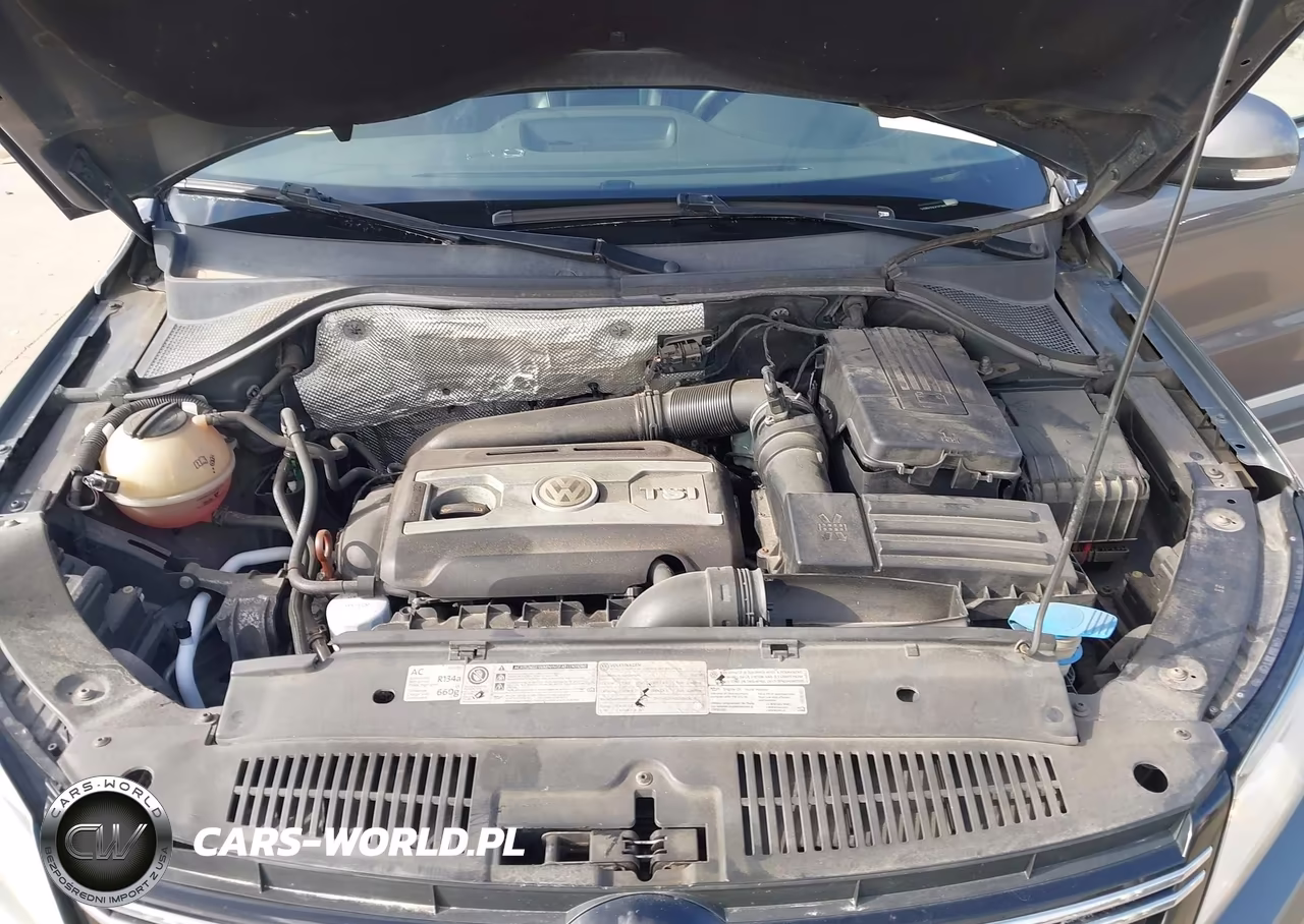 2012 Volkswagen Tiguan Se VIN:WVGBV7AX1CW091968 - 10