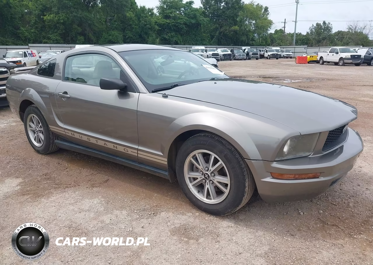 2005 Ford Mustang V6 Deluxe-V6 Premium