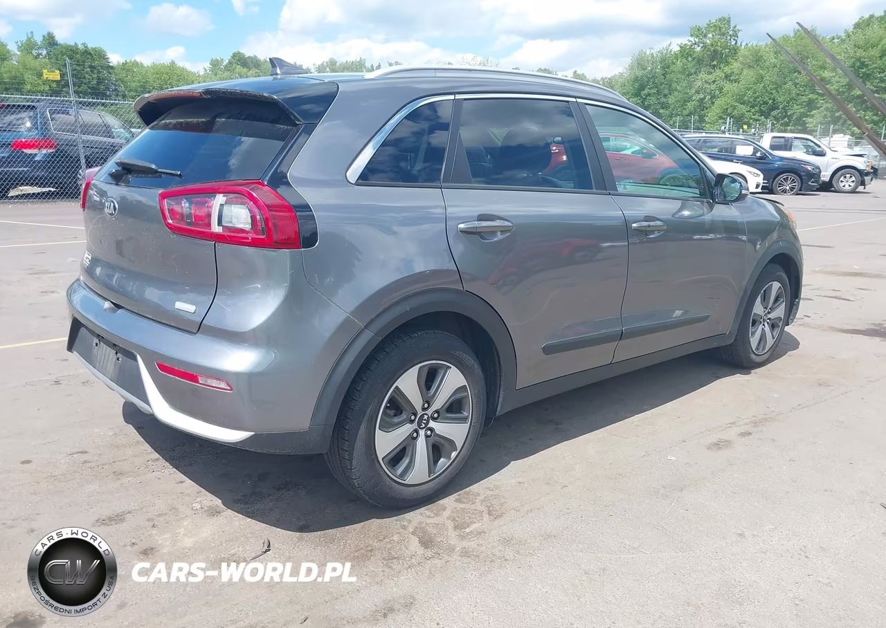 2017 Kia Niro Ex VIN:KNDCC3LC4H5066822 - 4