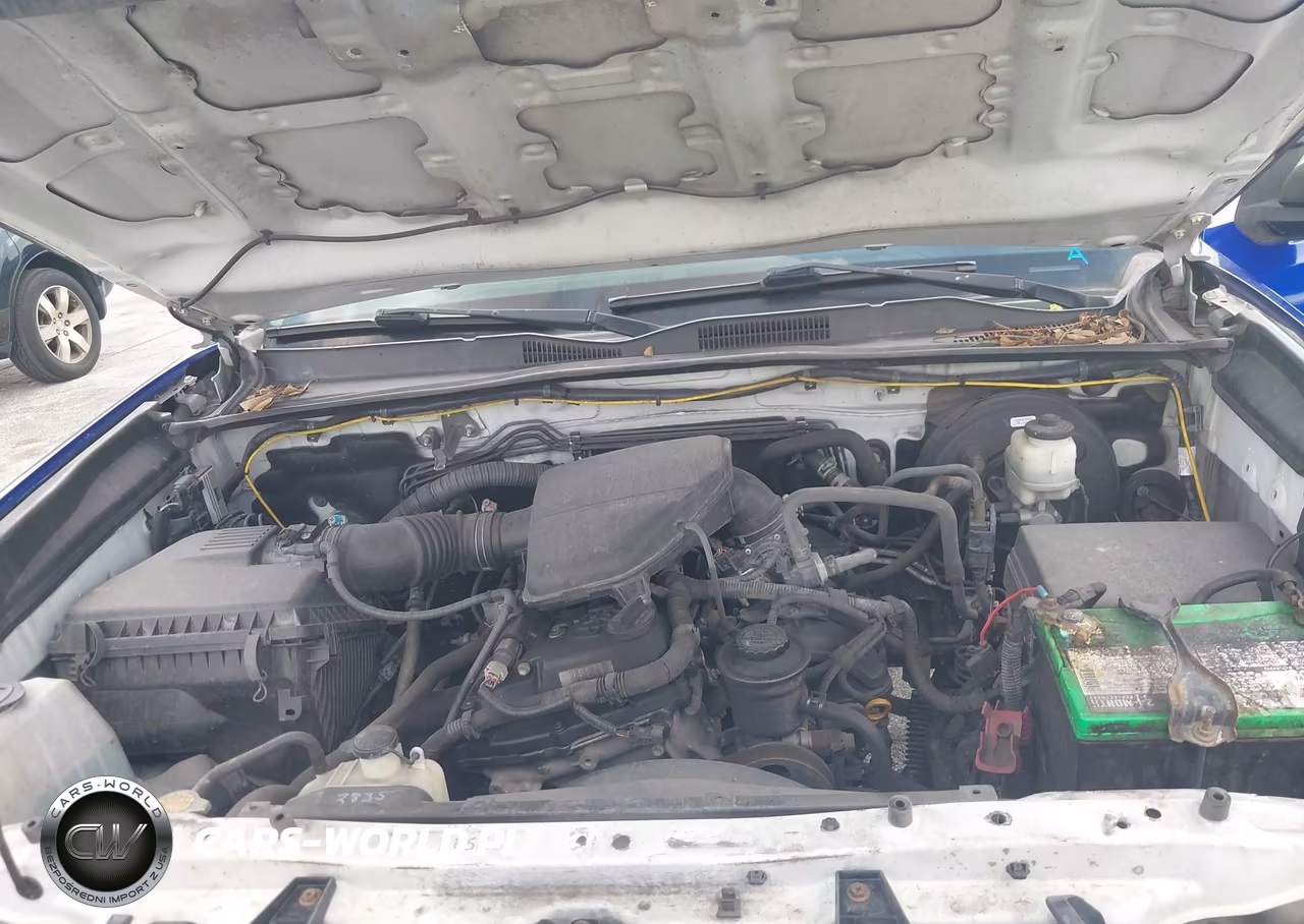 2017 Toyota Tacoma Sr VIN:5TFRX5GN2HX086433 - 10