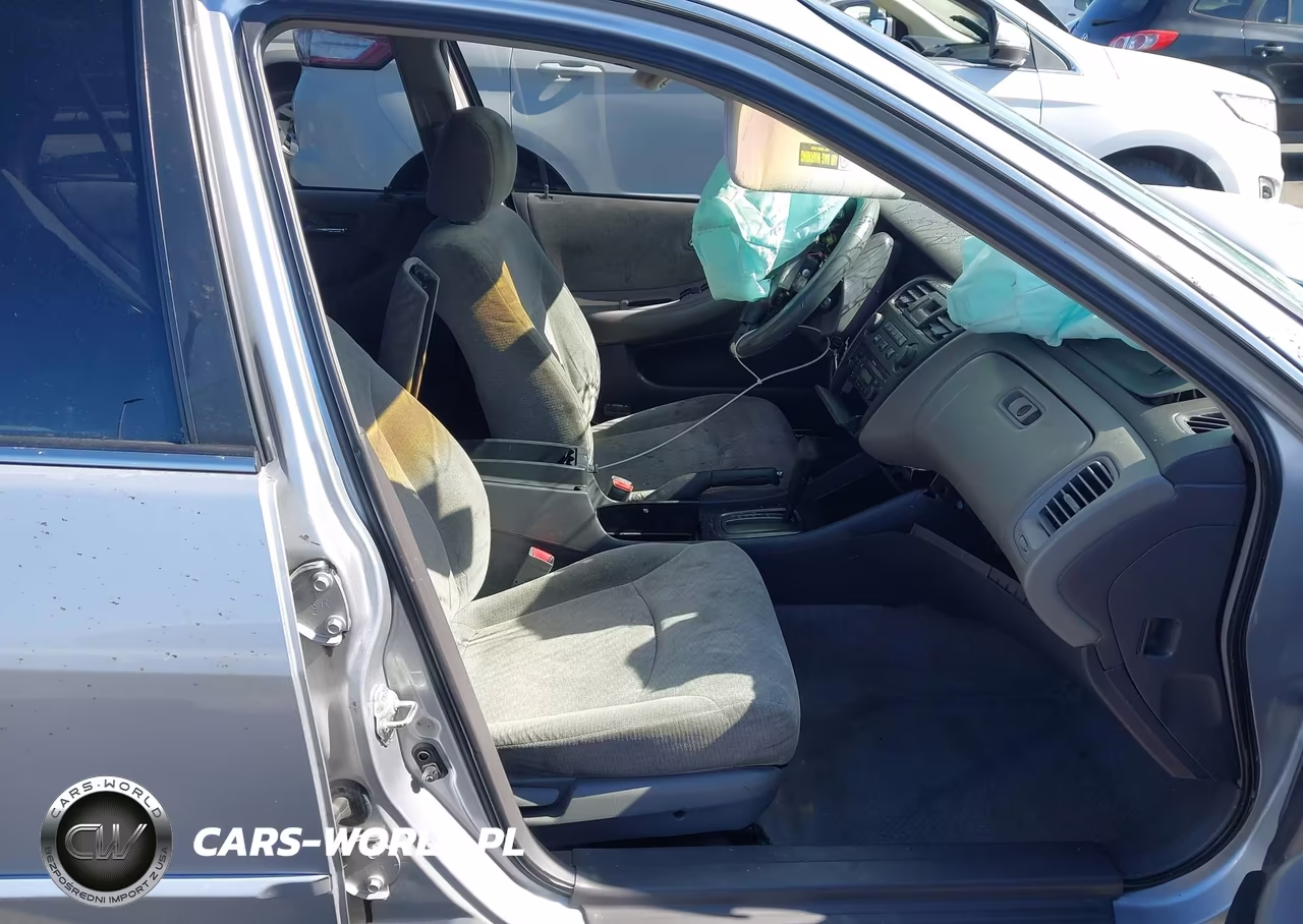 2001 Honda Accord 2.3 Lx VIN:1HGCG66571A090758 - 5