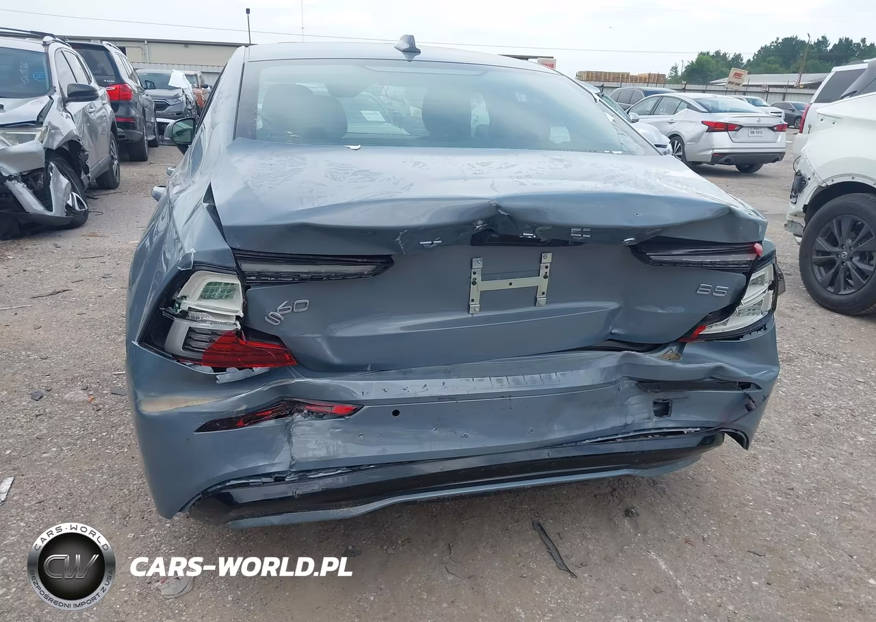 2024 Volvo S60 B5 Core Dark Theme VIN:7JRL12FK9RG323001 - 6