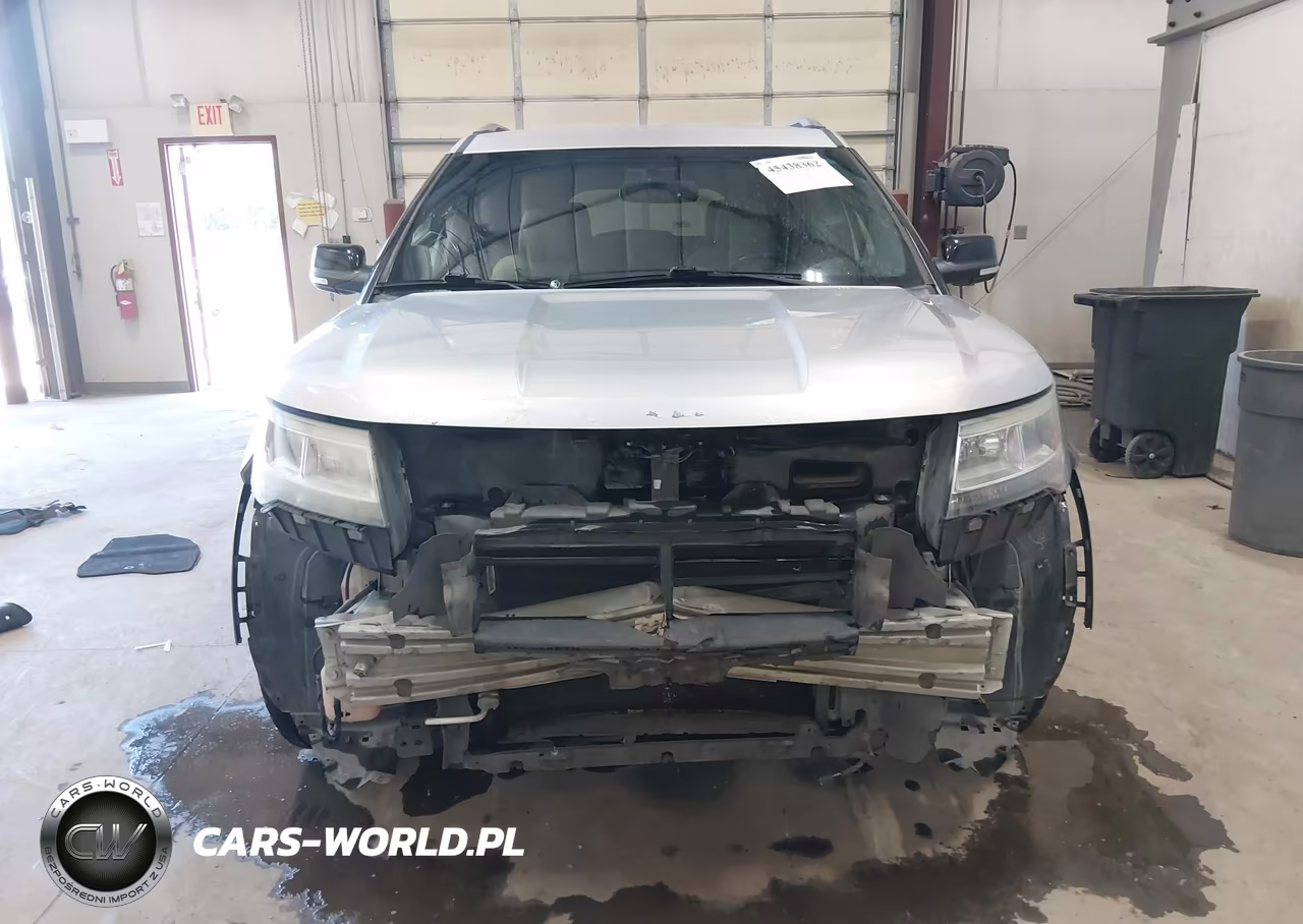 2017 Ford Explorer Xlt VIN:1FM5K7D81HGB16444 - 13
