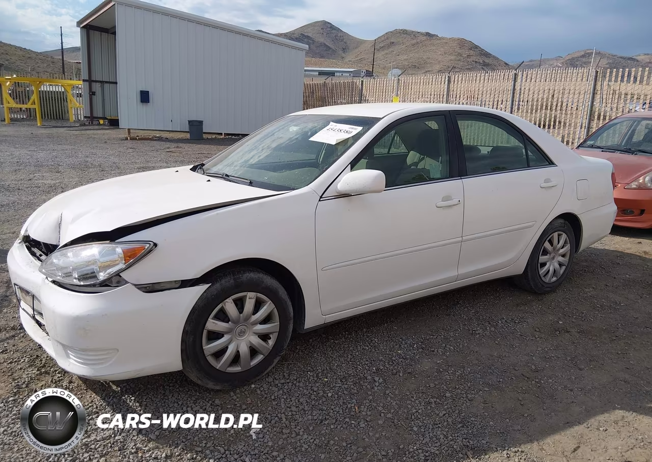 2005 Toyota Camry Le VIN:4T1BE32K55U530860 - 2