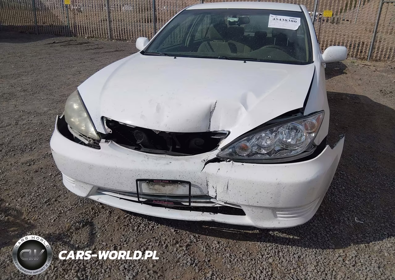 2005 Toyota Camry Le VIN:4T1BE32K55U530860 - 6