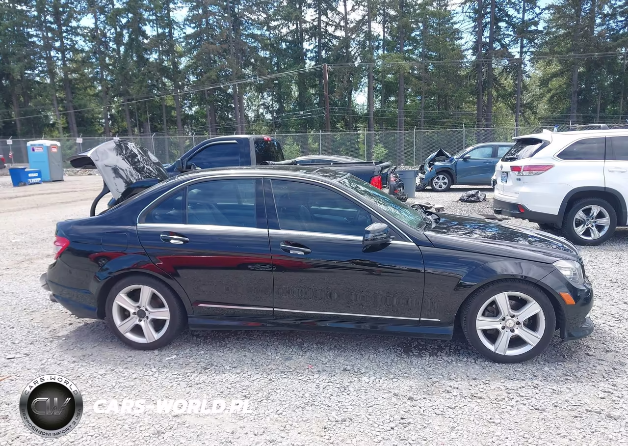 2011 Mercedes-Benz C 300 Sport VIN:WDDGF5EB4BR159421 - 13