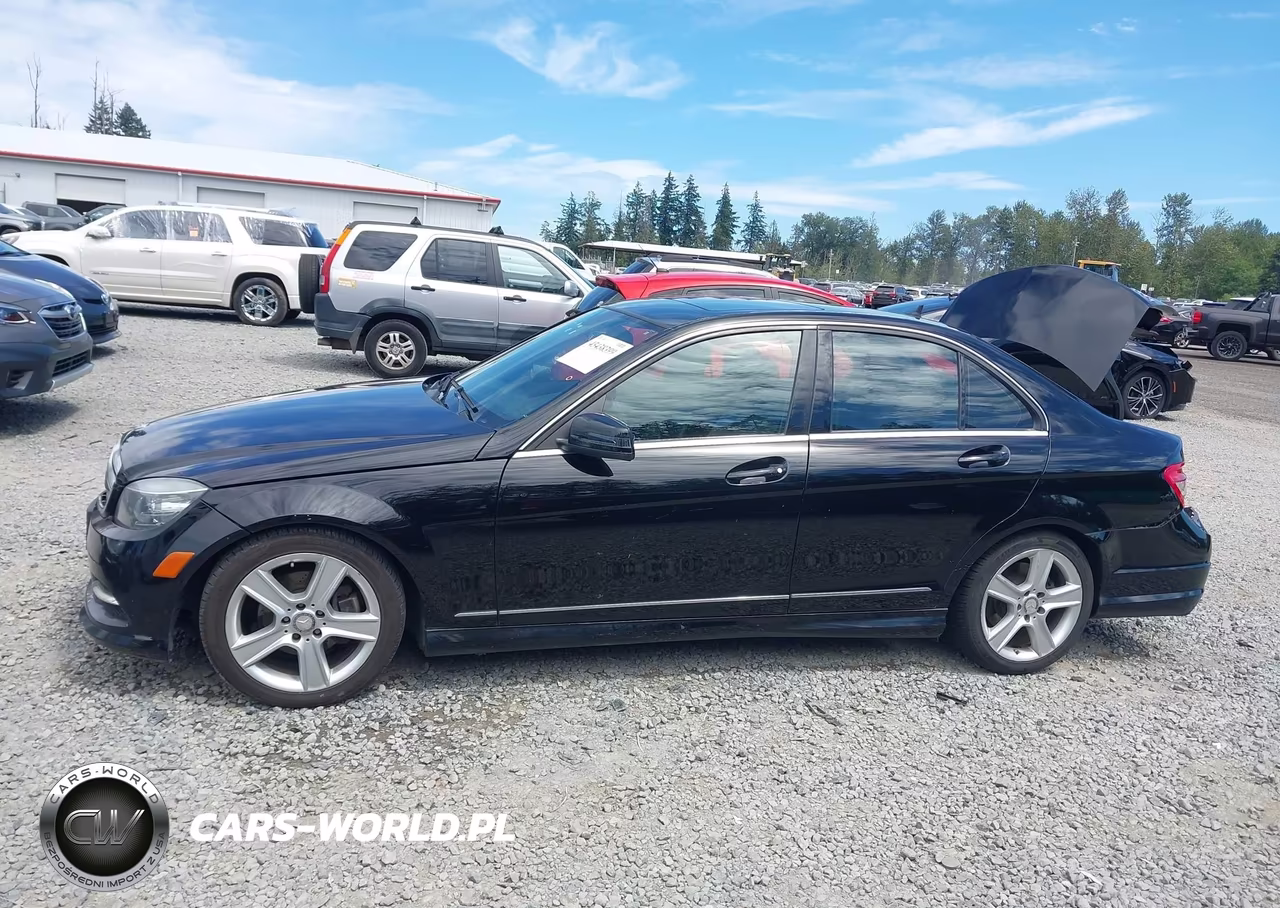 2011 Mercedes-Benz C 300 Sport VIN:WDDGF5EB4BR159421 - 14