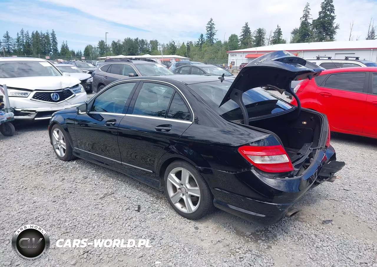 2011 Mercedes-Benz C 300 Sport VIN:WDDGF5EB4BR159421 - 3