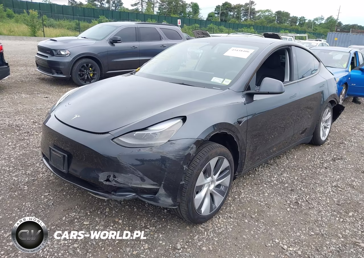 2024 Tesla Model Y Long Range Dual Motor All-Wheel Drive VIN:7SAYGDEE1RA273618 - 2
