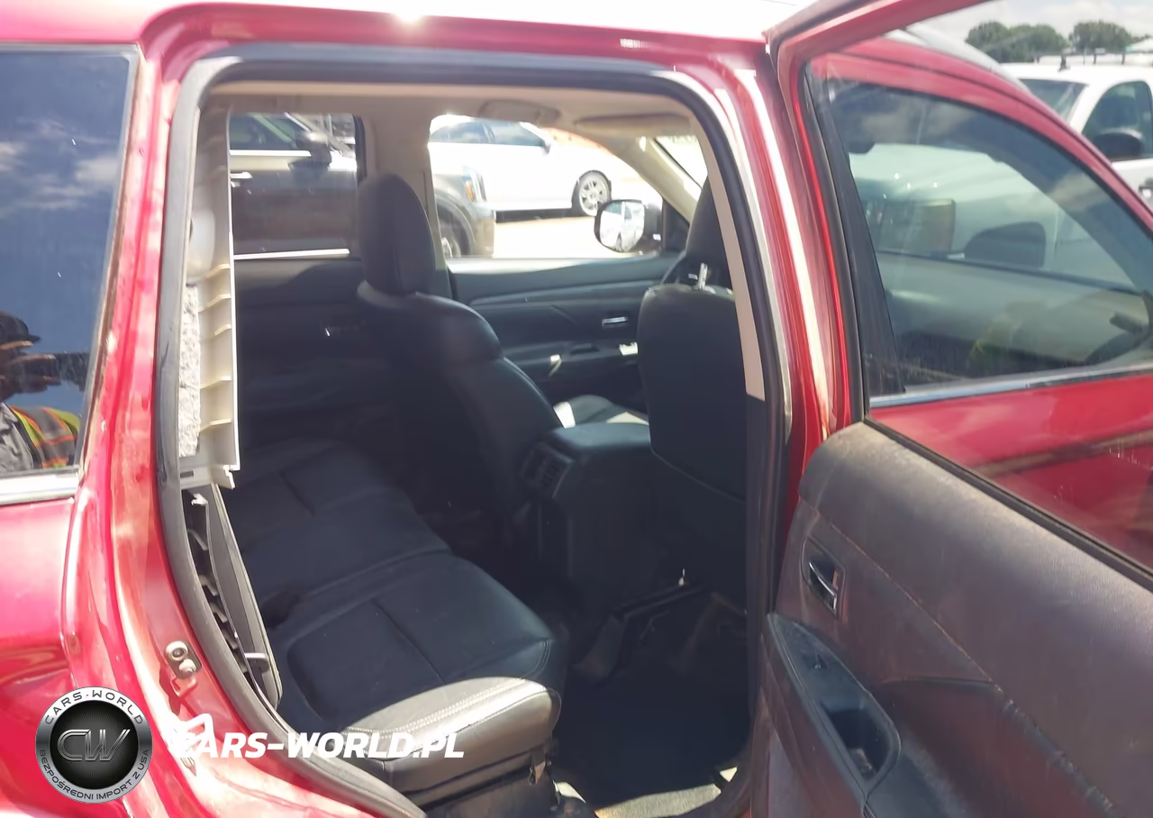 2019 Mitsubishi Outlander Sel VIN:JA4AZ3A30KZ021069 - 8