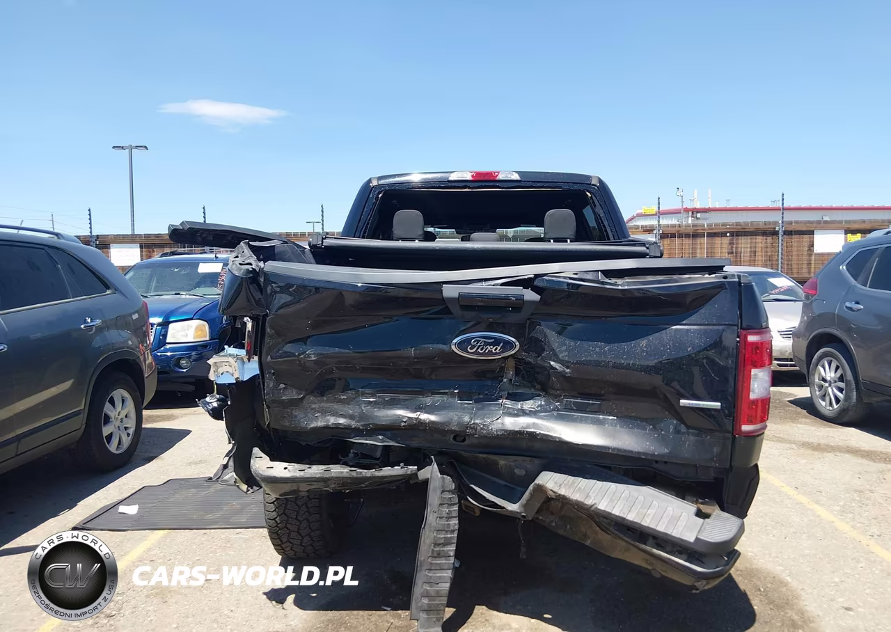 2018 Ford F-150 Xlt VIN:1FTEW1EP4JFD68275 - 16