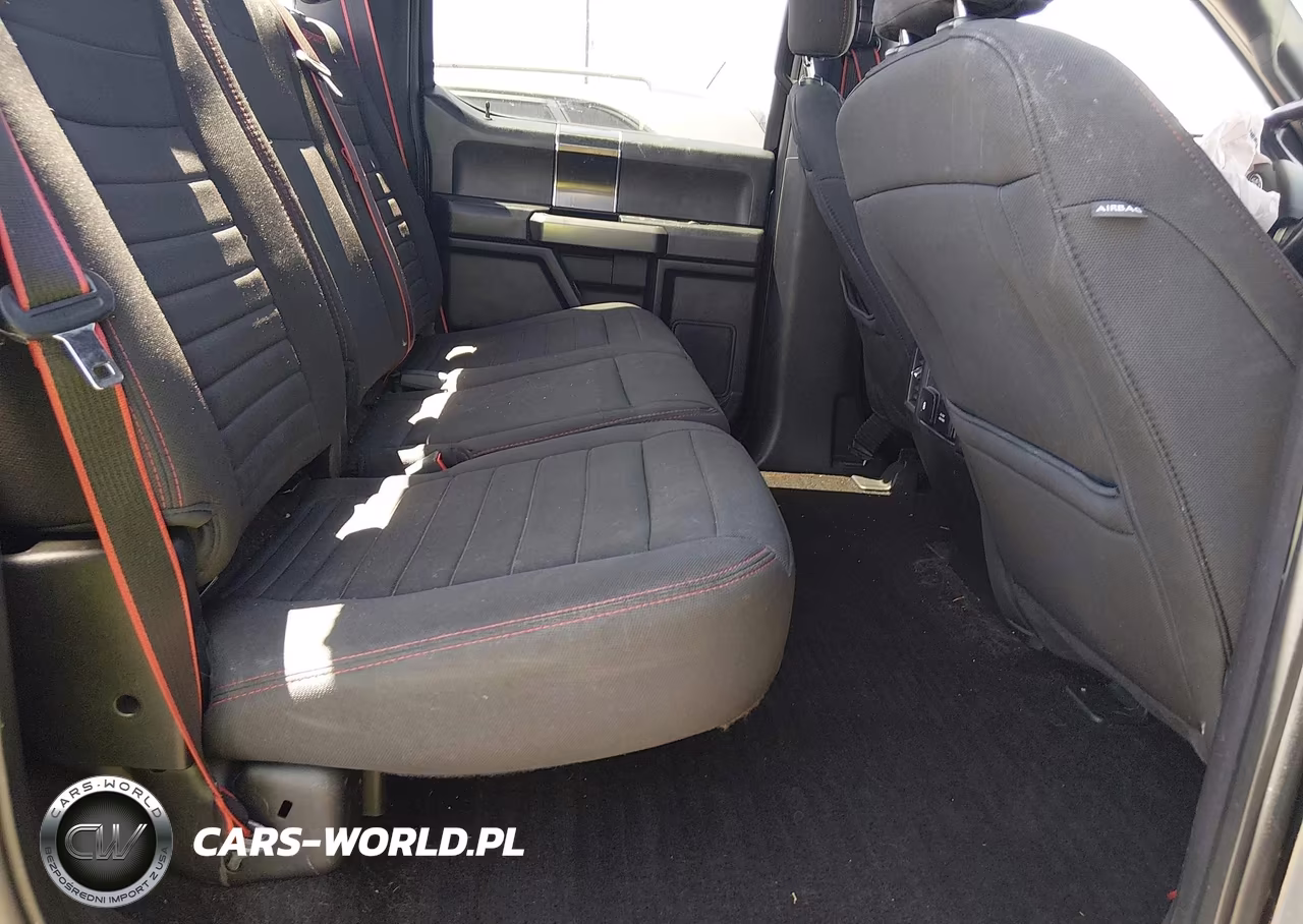 2018 Ford F-150 Xlt VIN:1FTEW1EP4JFD68275 - 8