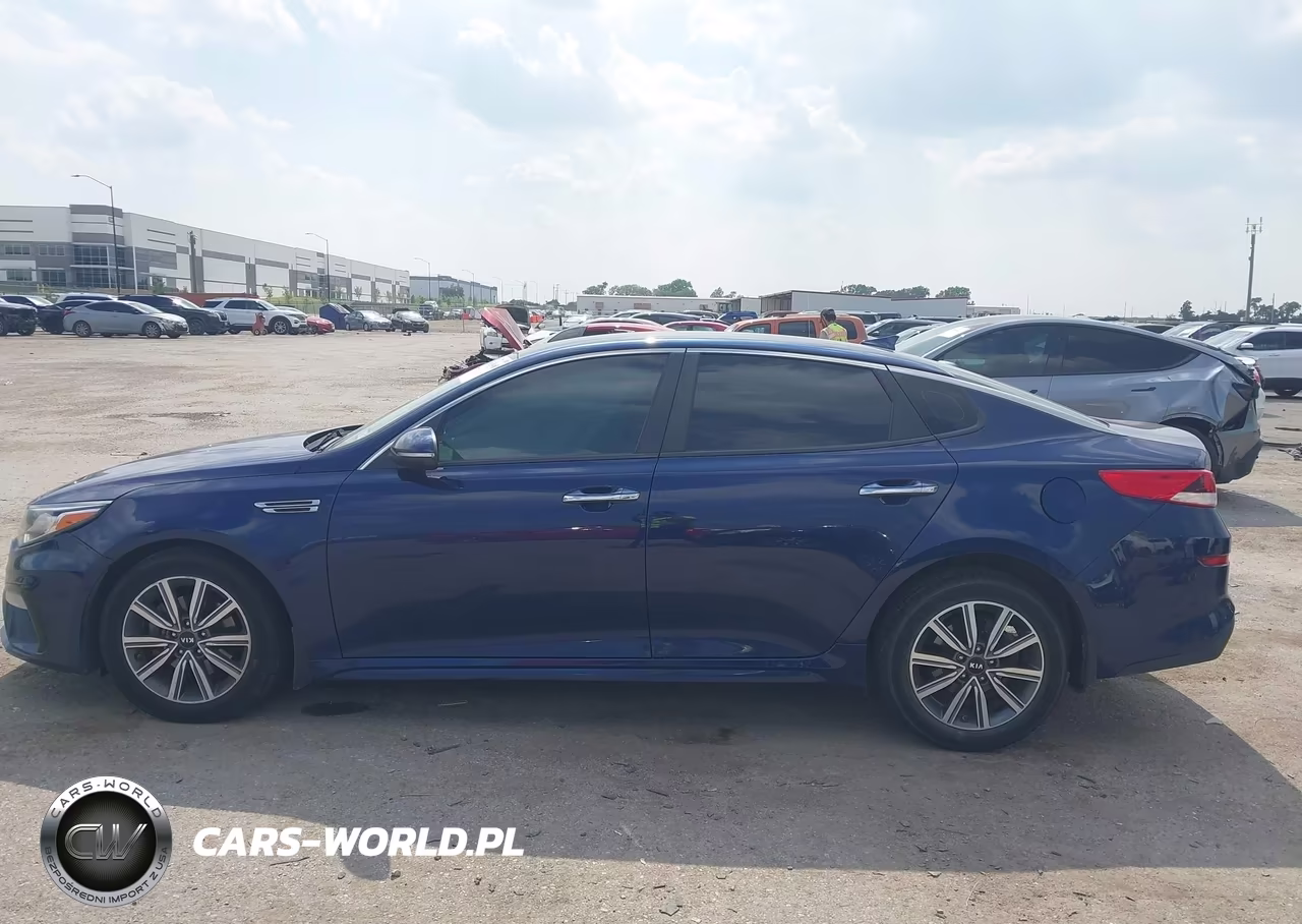 2019 Kia Optima Lx VIN:5XXGT4L36KG363441 - 13