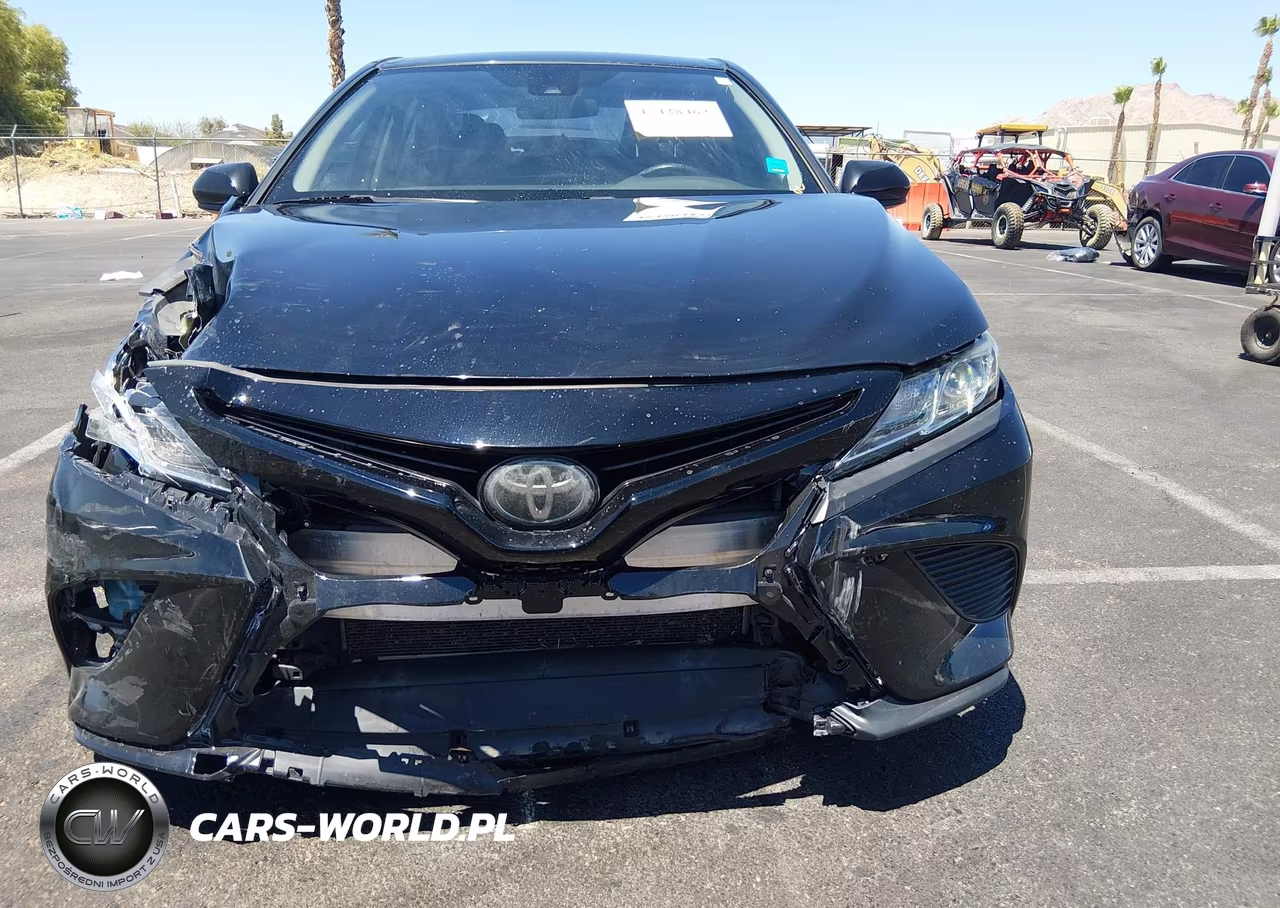 2020 Toyota Camry Se Nightshade Edition VIN:4T1G11AK2LU364740 - 13