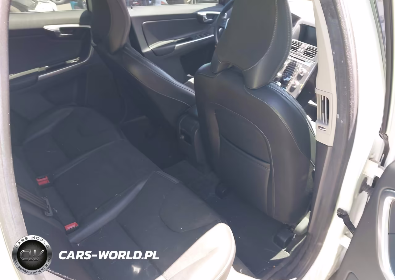 2016 Volvo Xc60 T5 Drive-E VIN:YV440MDJ8G2923477 - 8