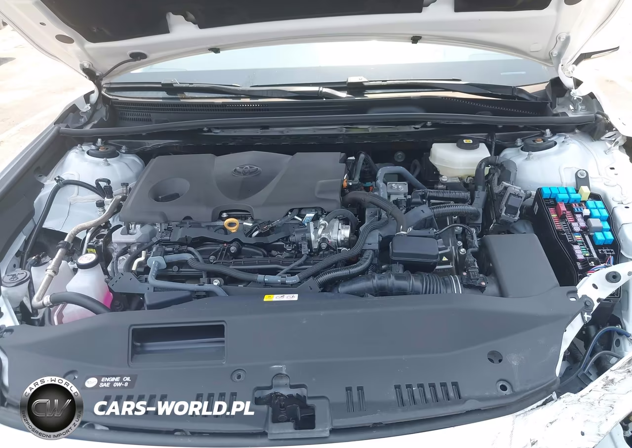 2025 Toyota Camry Le VIN:4T1DAACK1SU583879 - 10