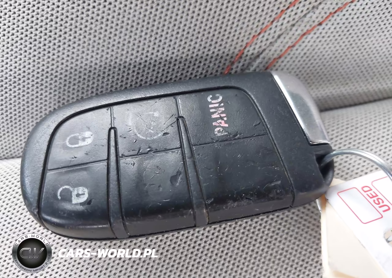 2016 Jeep Renegade Latitude VIN:ZACCJBBT8GPD76298 - 11