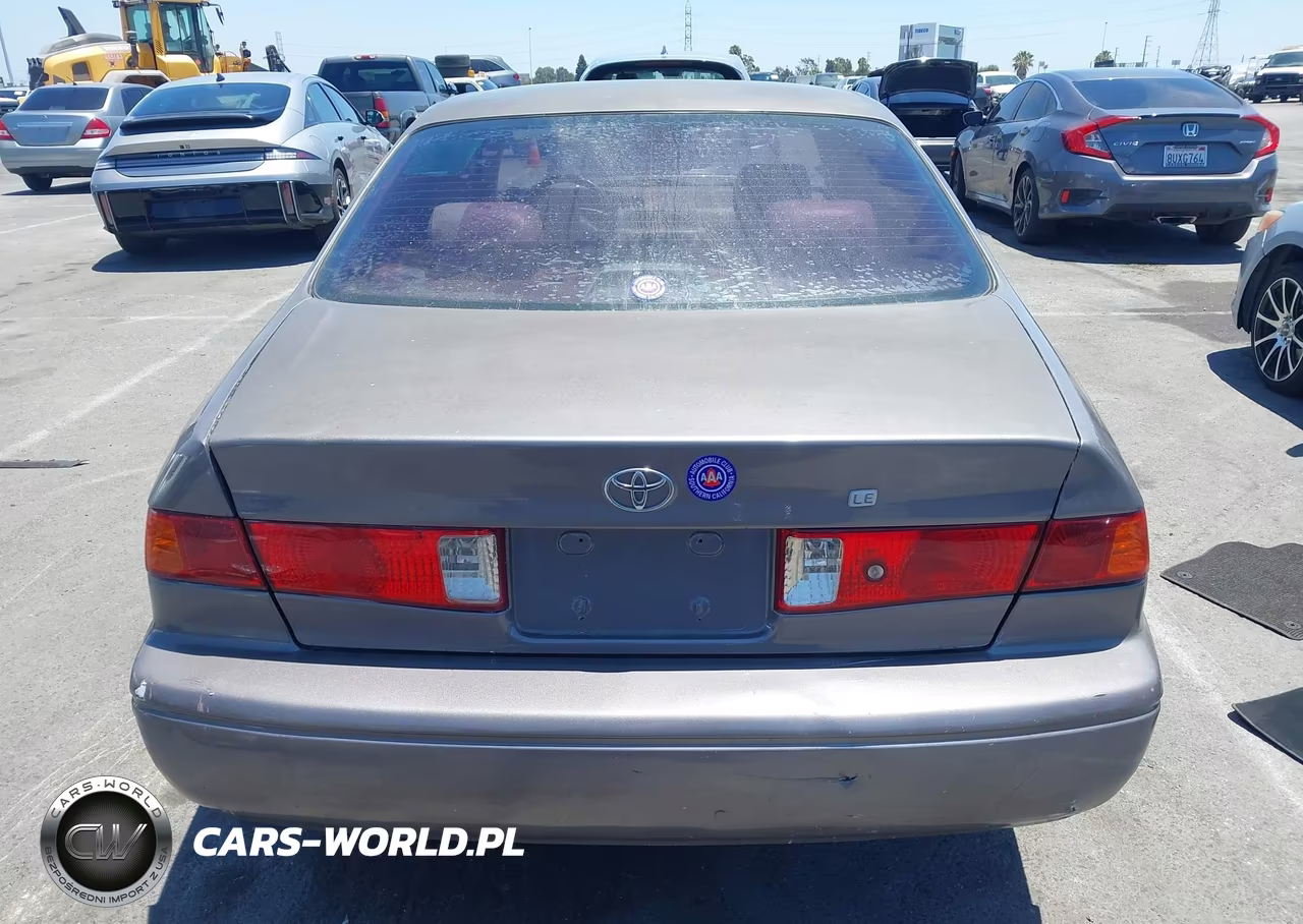 2000 Toyota Camry Le VIN:JT2BG22K7Y0515712 - 16
