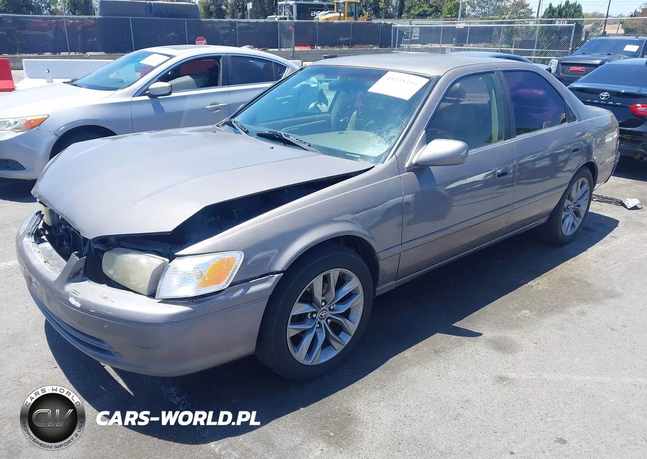 2000 Toyota Camry Le VIN:JT2BG22K7Y0515712 - 2