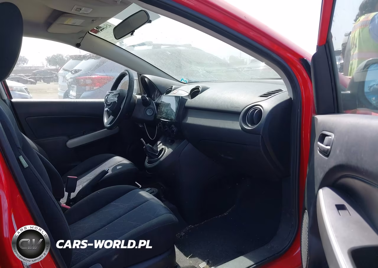 2011 Mazda Mazda2 Sport VIN:JM1DE1HZ8B0117193 - 5