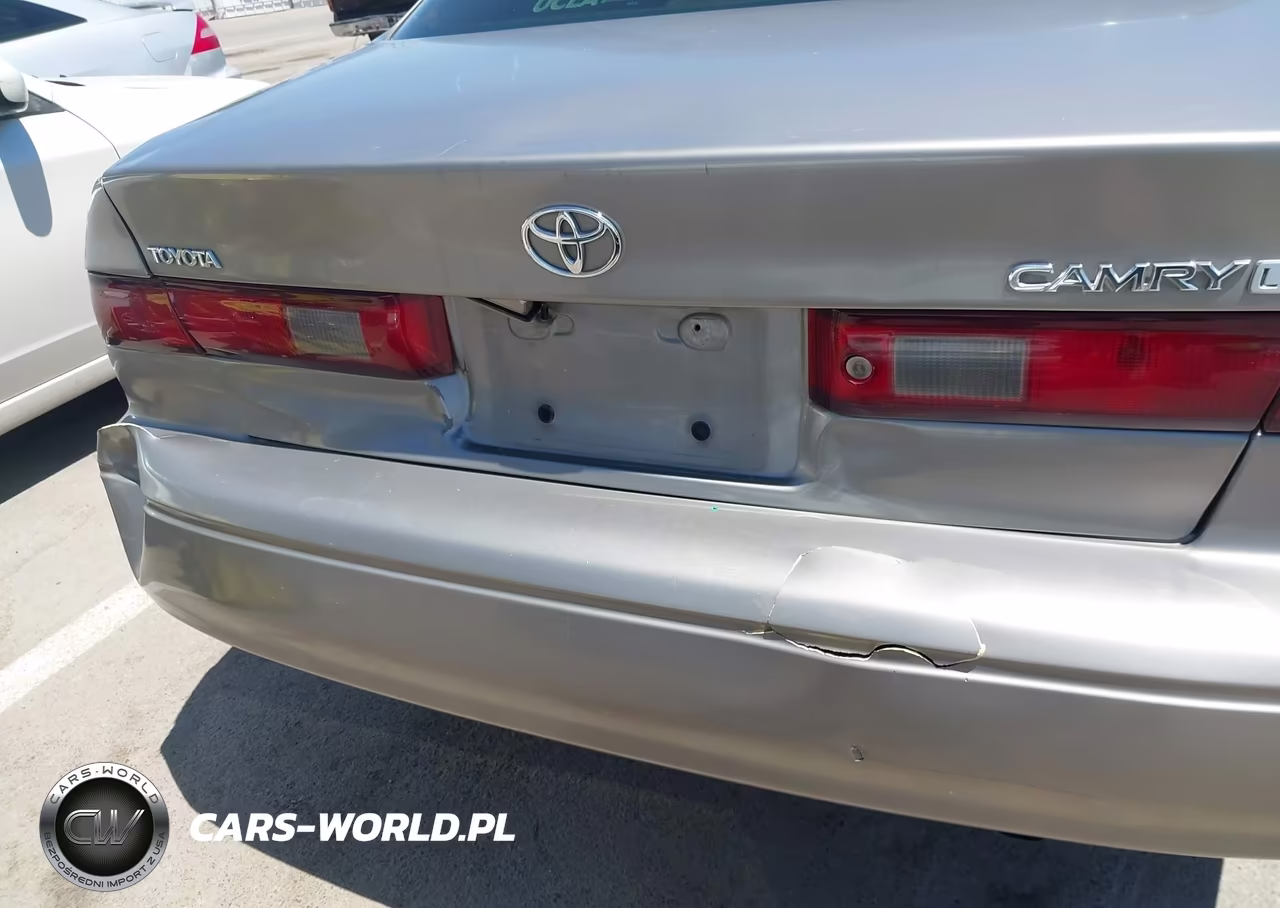 1999 Toyota Camry Le VIN:4T1BG22K1XU462418 - 14