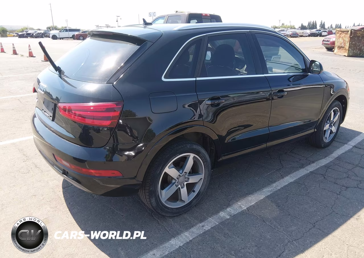2015 Audi Q3 2.0T Premium Plus VIN:WA1BFCFS4FR011938 - 4