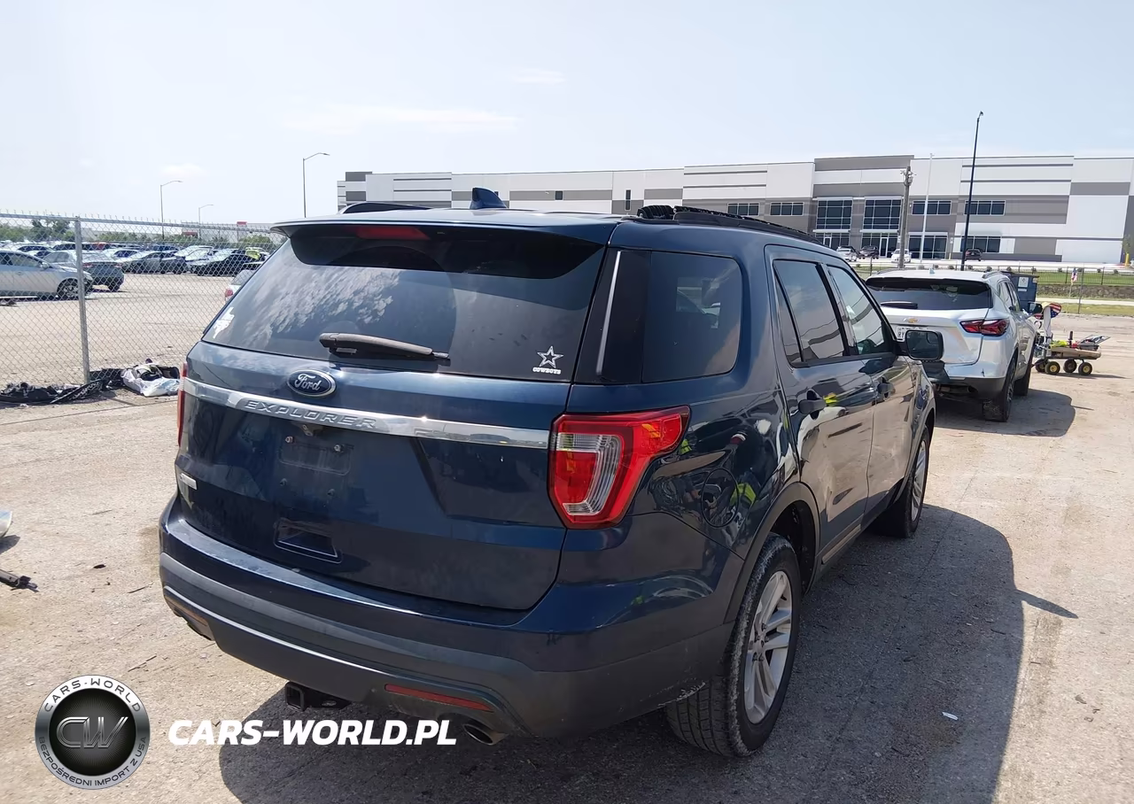 2017 Ford Explorer VIN:1FM5K7B85HGA86514 - 4