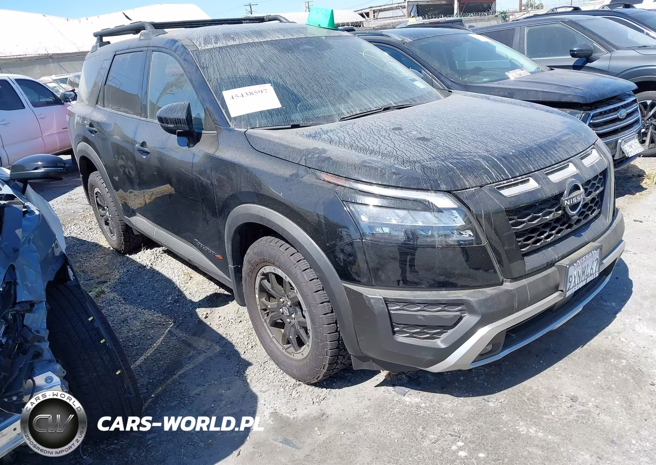 2025 Nissan Pathfinder Rock Creek 4Wd – zdjęcie 1 z 19