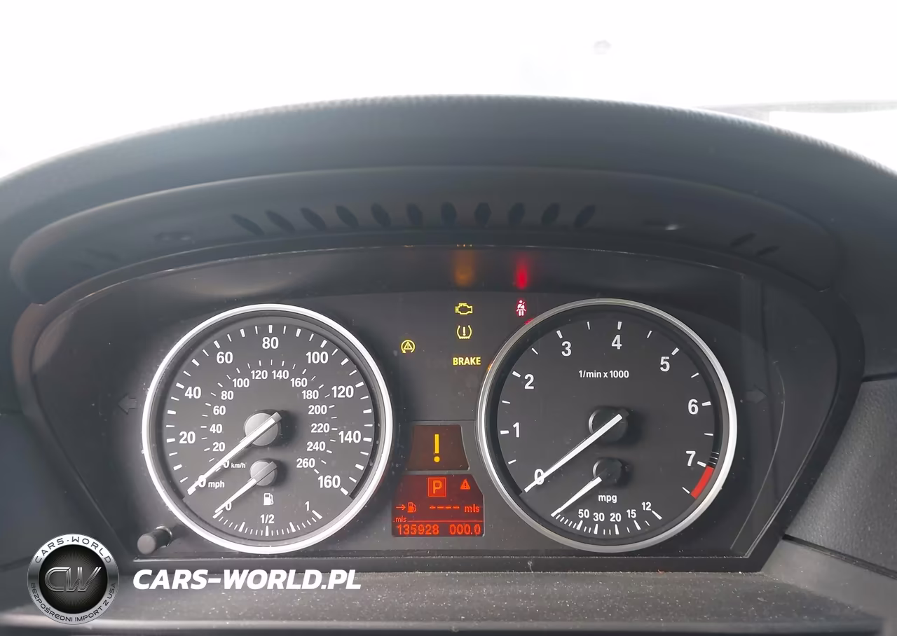 2008 BMW 535Xi VIN:WBANV93528CZ67672 - 7