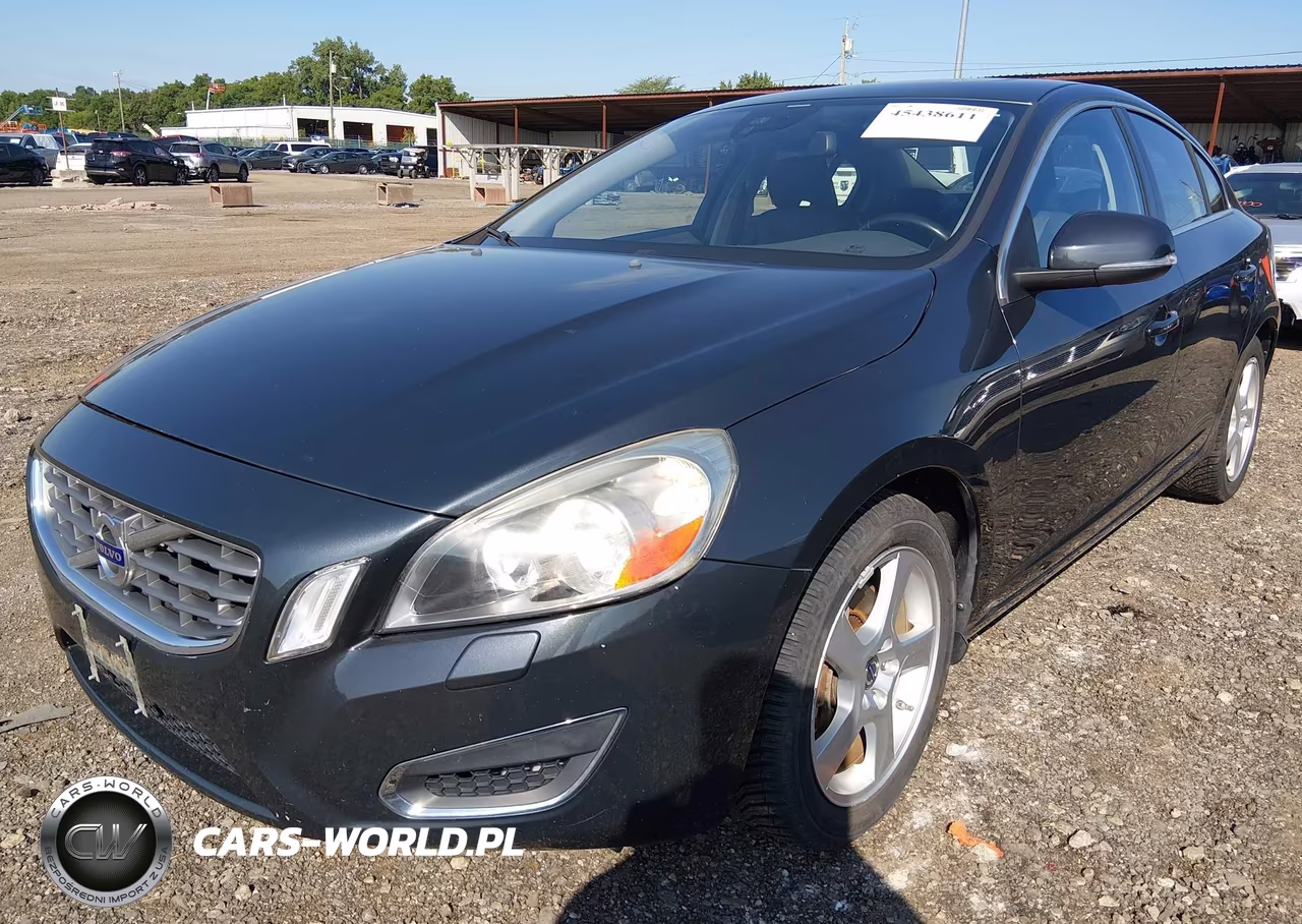 2013 Volvo S60 T5 VIN:YV1612FH8D2177884 - 2