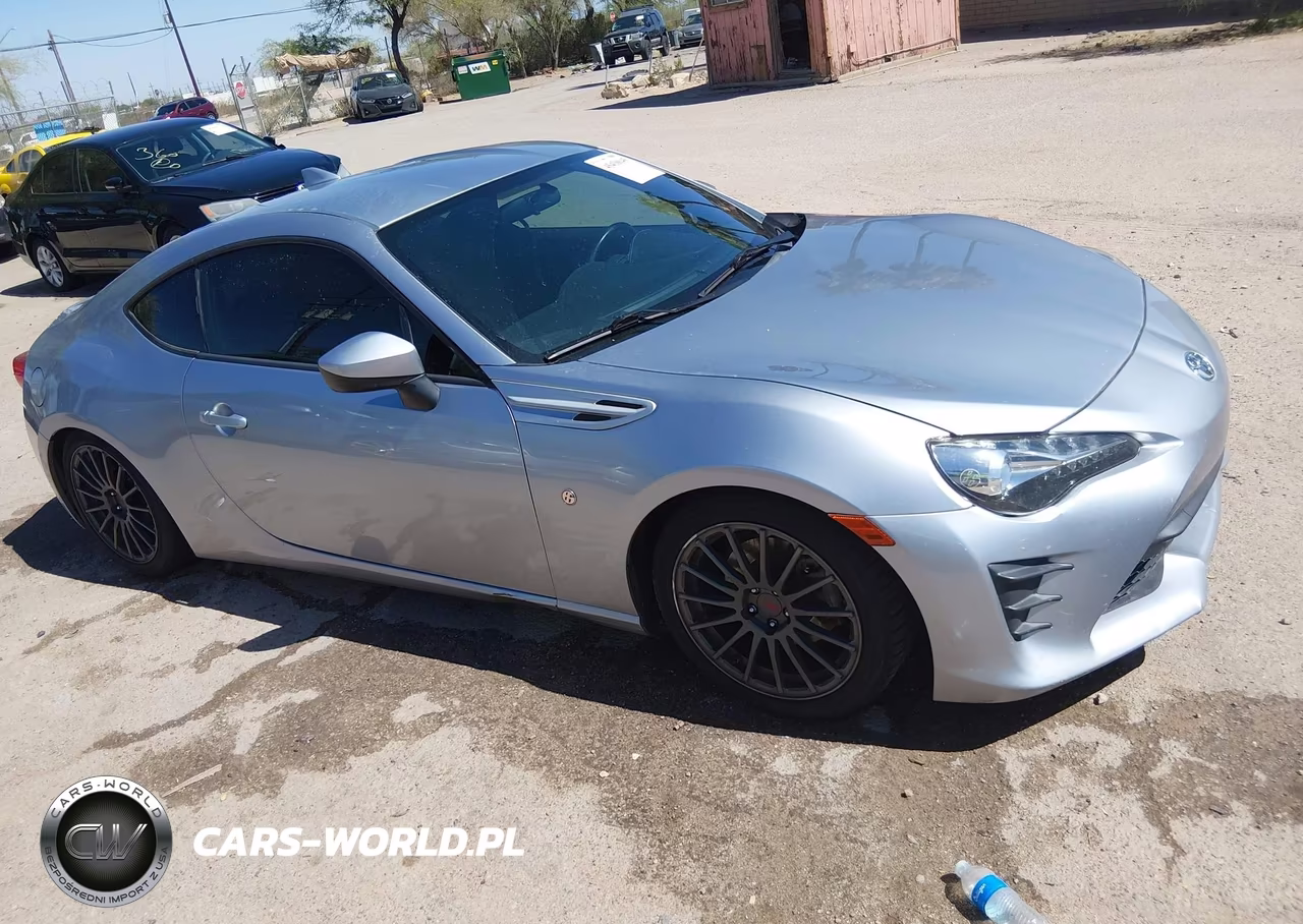 2017 Toyota 86 VIN:JF1ZNAA17H8706889 - 12