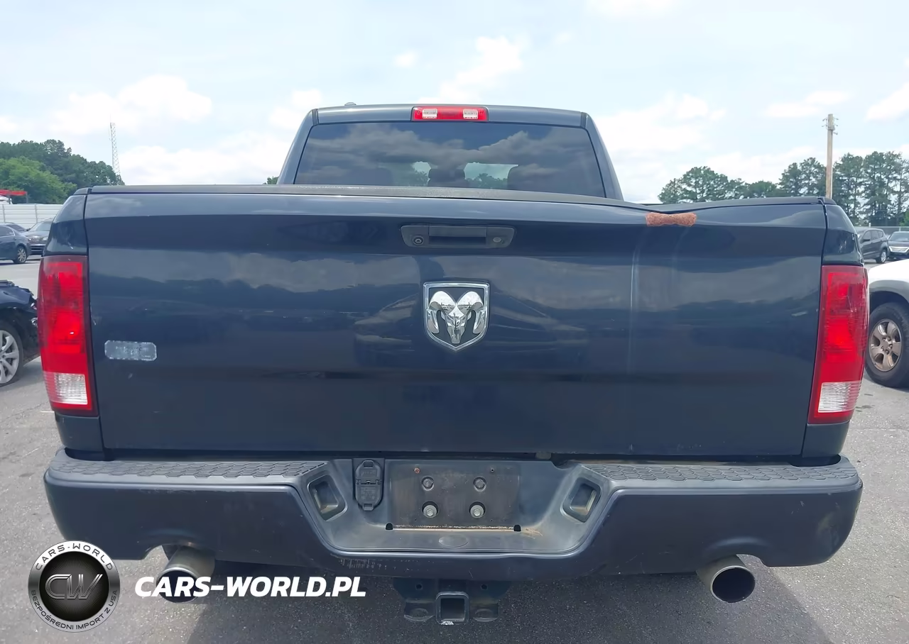 2016 Ram 1500 Express VIN:1C6RR6FT1GS136693 - 16