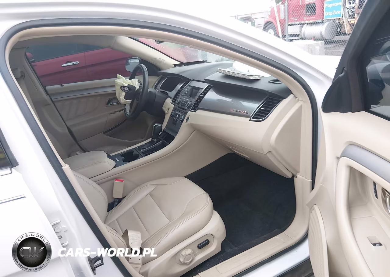 2018 Ford Taurus Sel VIN:1FAHP2E84JG110928 - 5