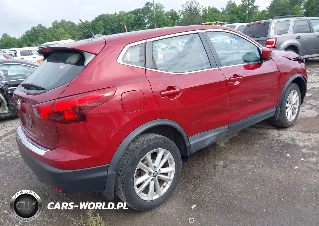 2019 Nissan Rogue Sport S VIN:JN1BJ1CP5KW230799 - 4