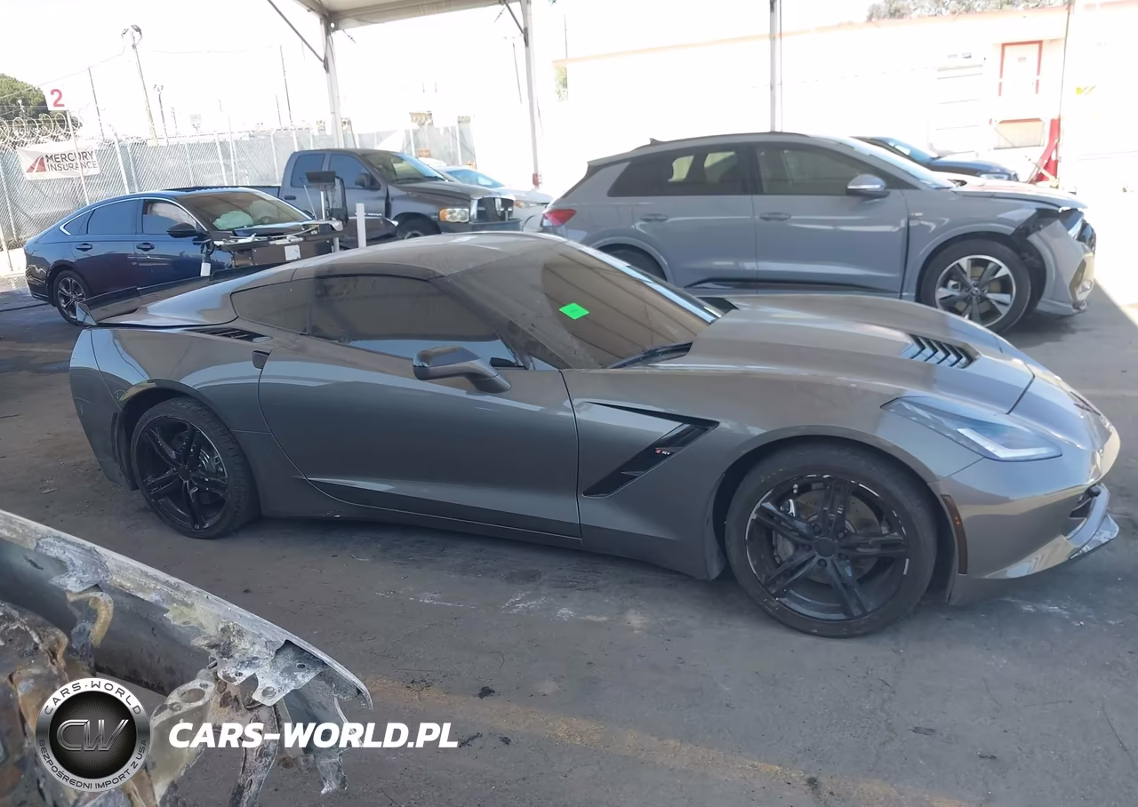 2016 Chevrolet Corvette Stingray VIN:1G1YD2D76G5118084 - 13