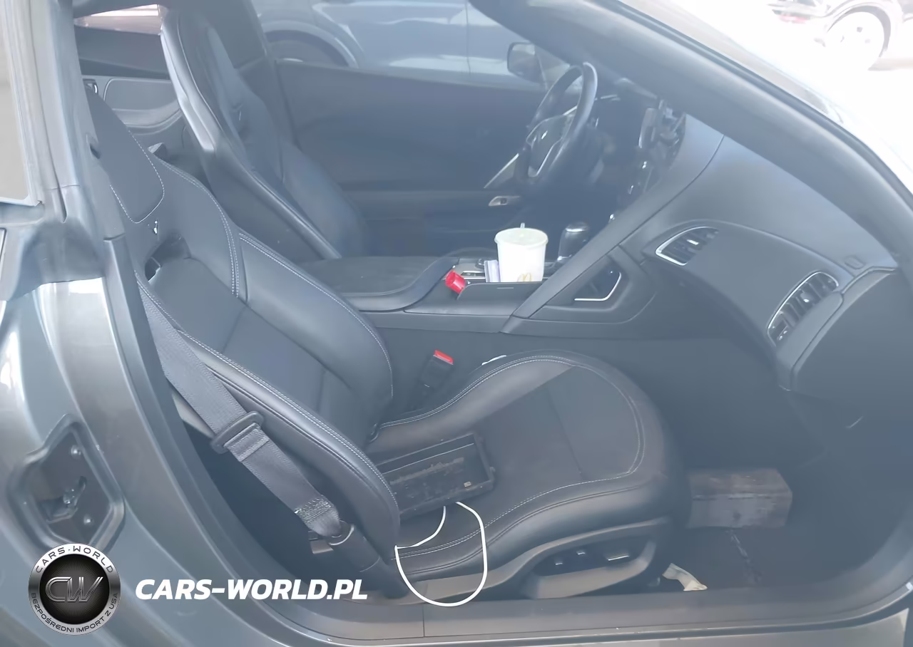 2016 Chevrolet Corvette Stingray VIN:1G1YD2D76G5118084 - 8