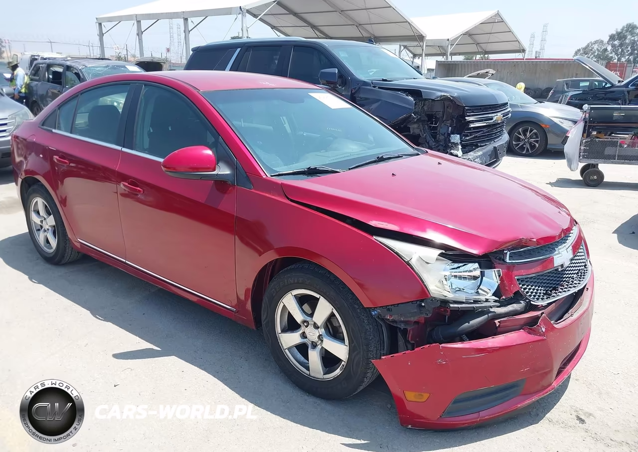 2013 Chevrolet Cruze 1Lt Auto – zdjęcie 1 z 14