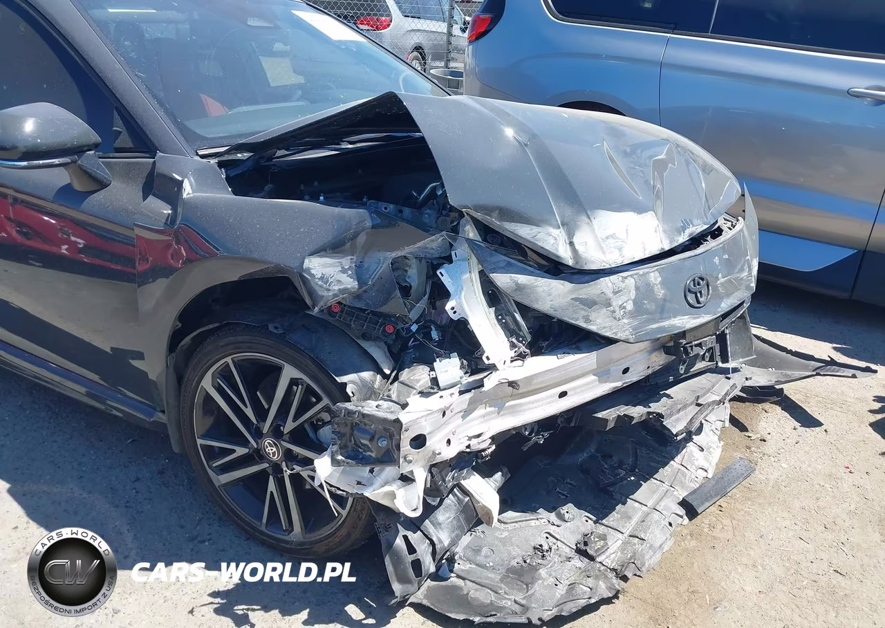 2025 Toyota Camry Xse VIN:4T1DAACK8SU163181 - 12