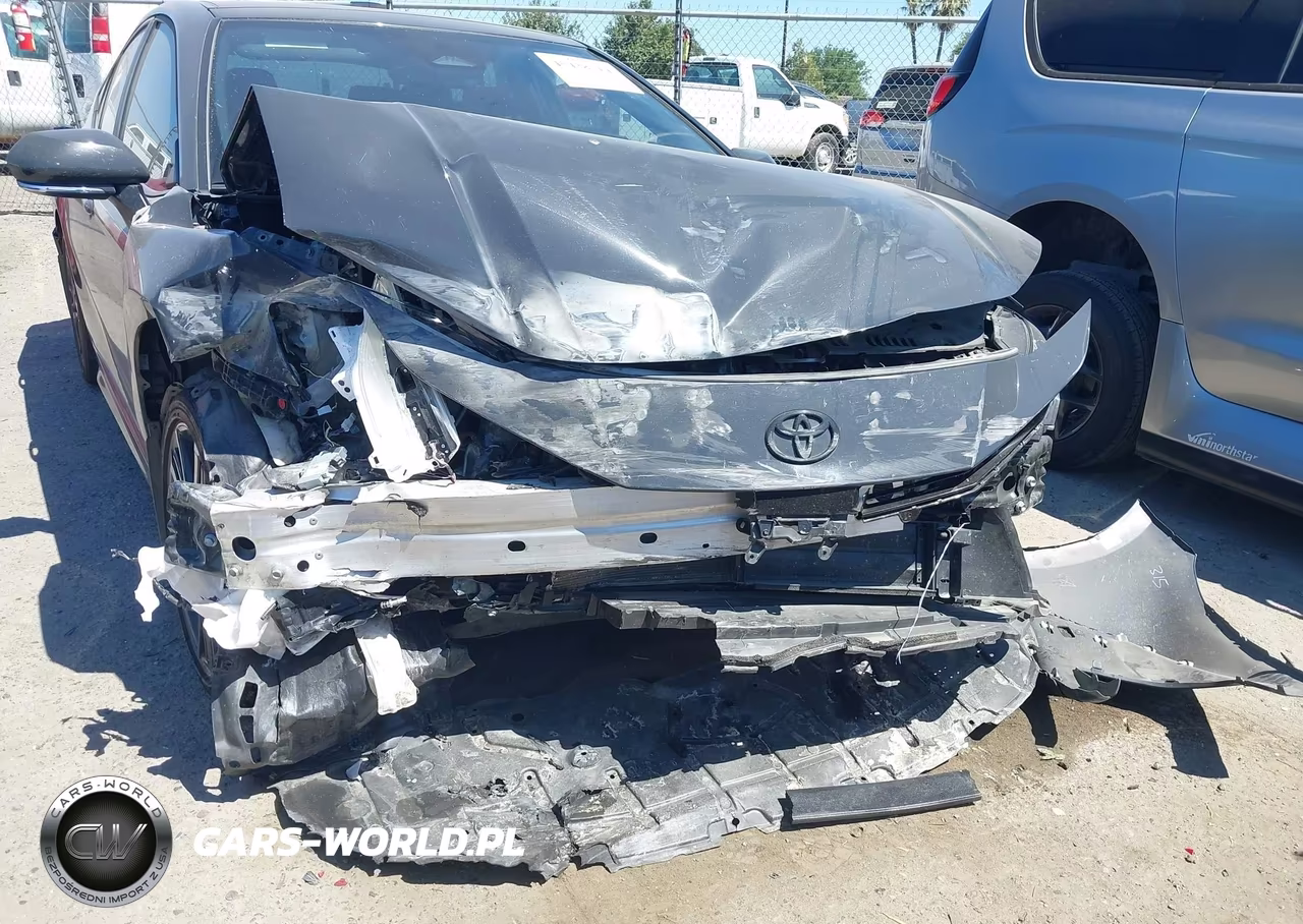 2025 Toyota Camry Xse VIN:4T1DAACK8SU163181 - 6