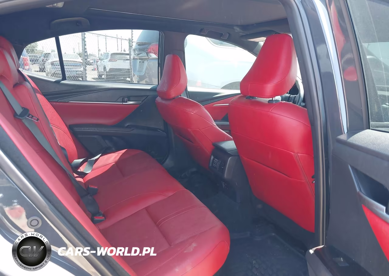 2025 Toyota Camry Xse VIN:4T1DAACK8SU163181 - 8