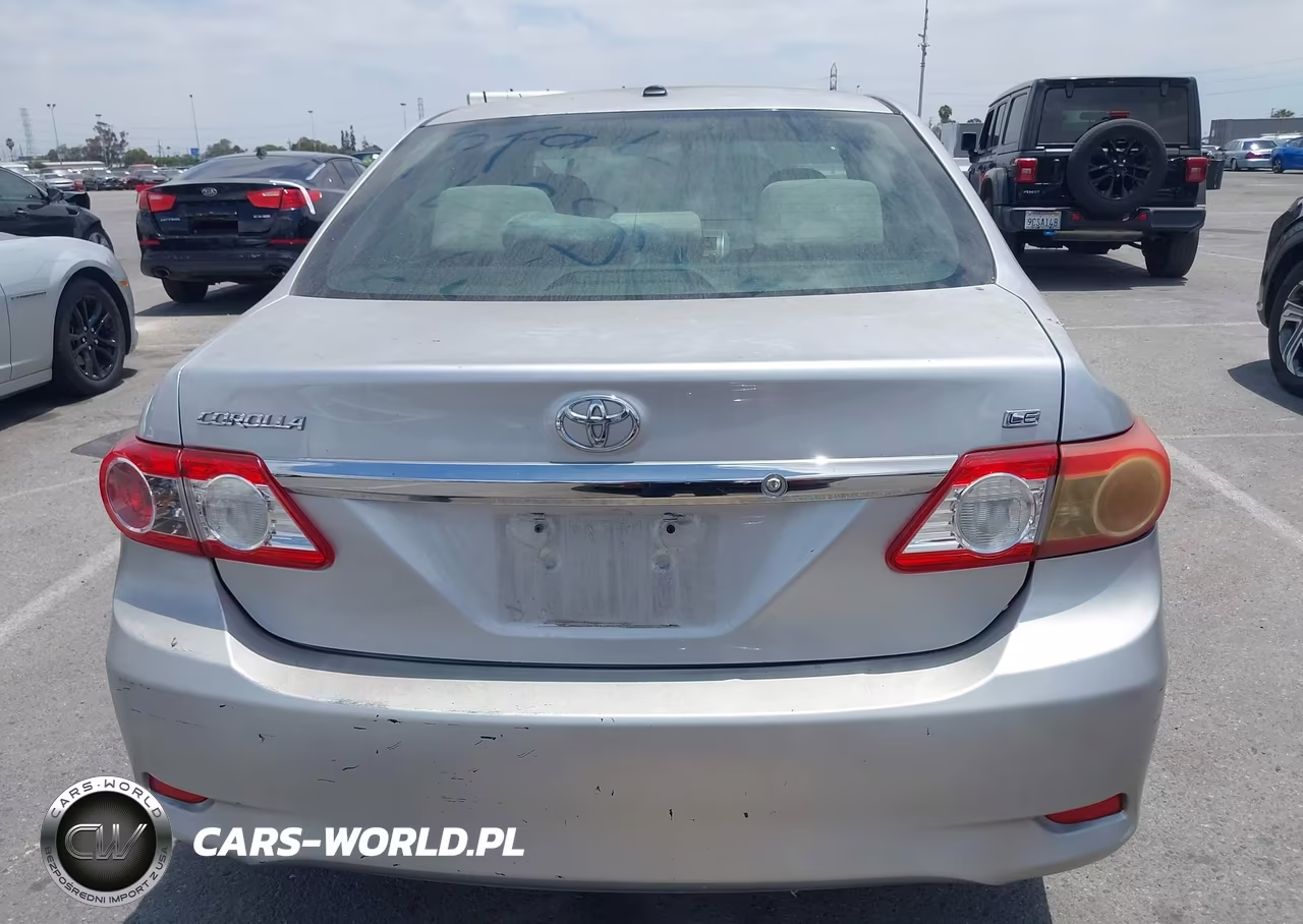2011 Toyota Corolla Le VIN:JTDBU4EE7B9159069 - 18