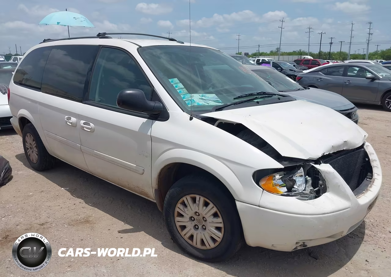 2007 Chrysler Town & Country Lx