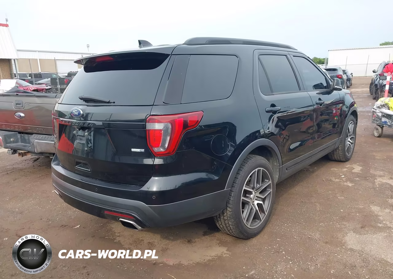 2016 Ford Explorer Sport VIN:1FM5K8GT2GGA43654 - 4