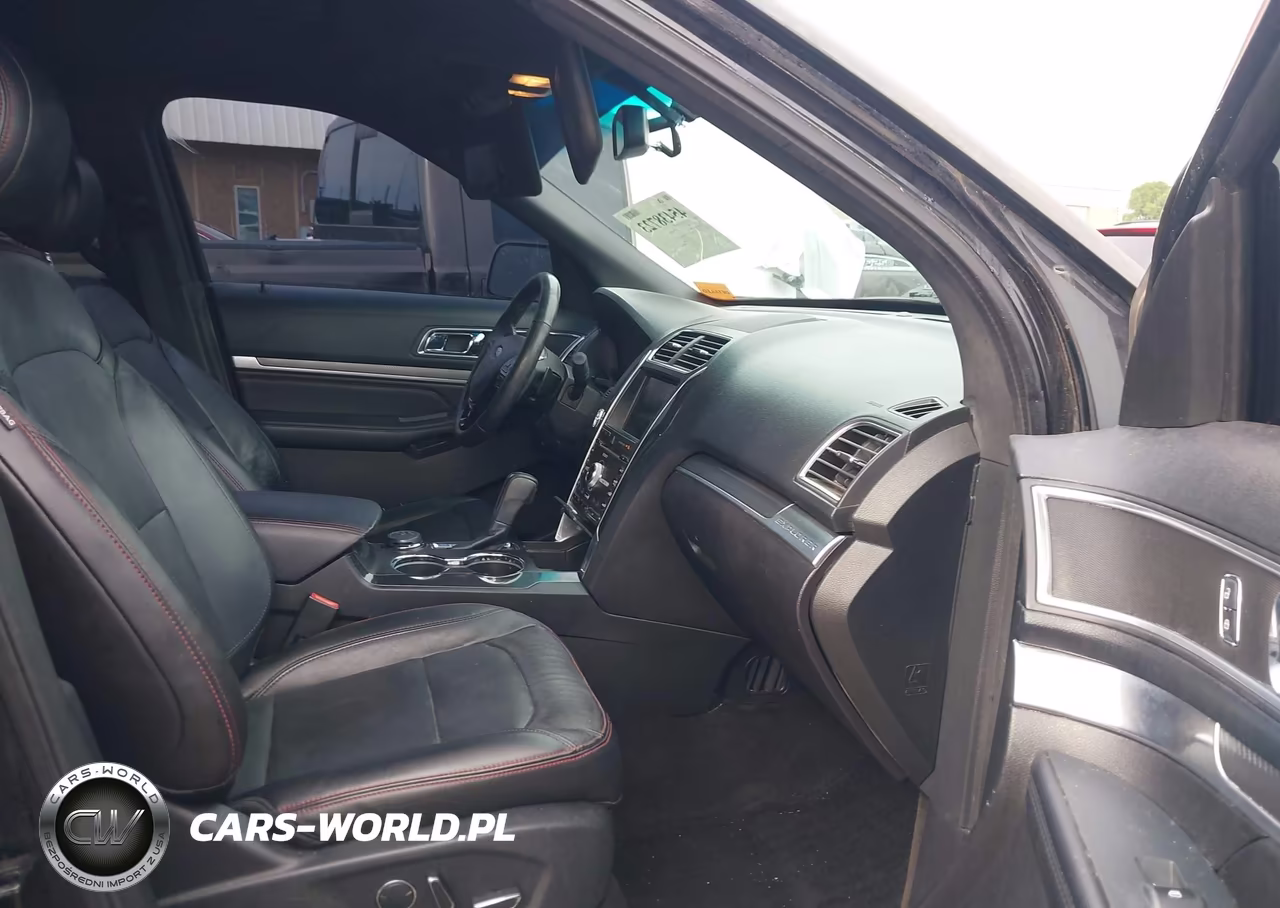 2016 Ford Explorer Sport VIN:1FM5K8GT2GGA43654 - 5