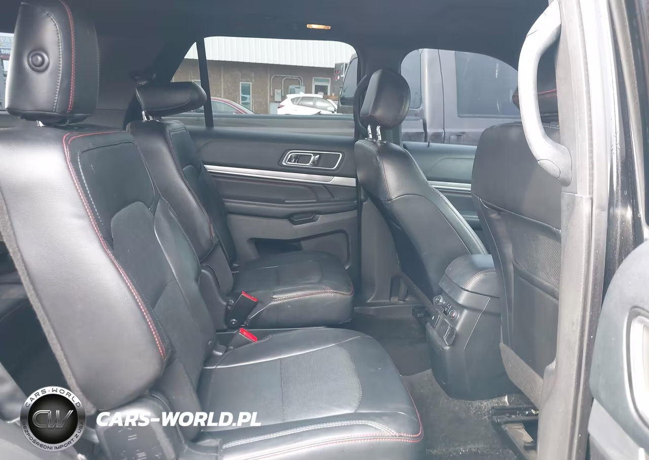 2016 Ford Explorer Sport VIN:1FM5K8GT2GGA43654 - 8
