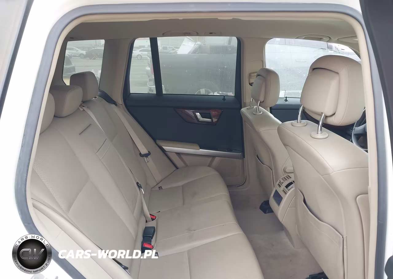2010 Mercedes-Benz Glk 350 4Matic VIN:WDCGG8HB6AF327851 - 8
